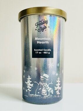 Holiday Style Mountain Hearth Scented Candle 17 oz Reusable Jar NWT